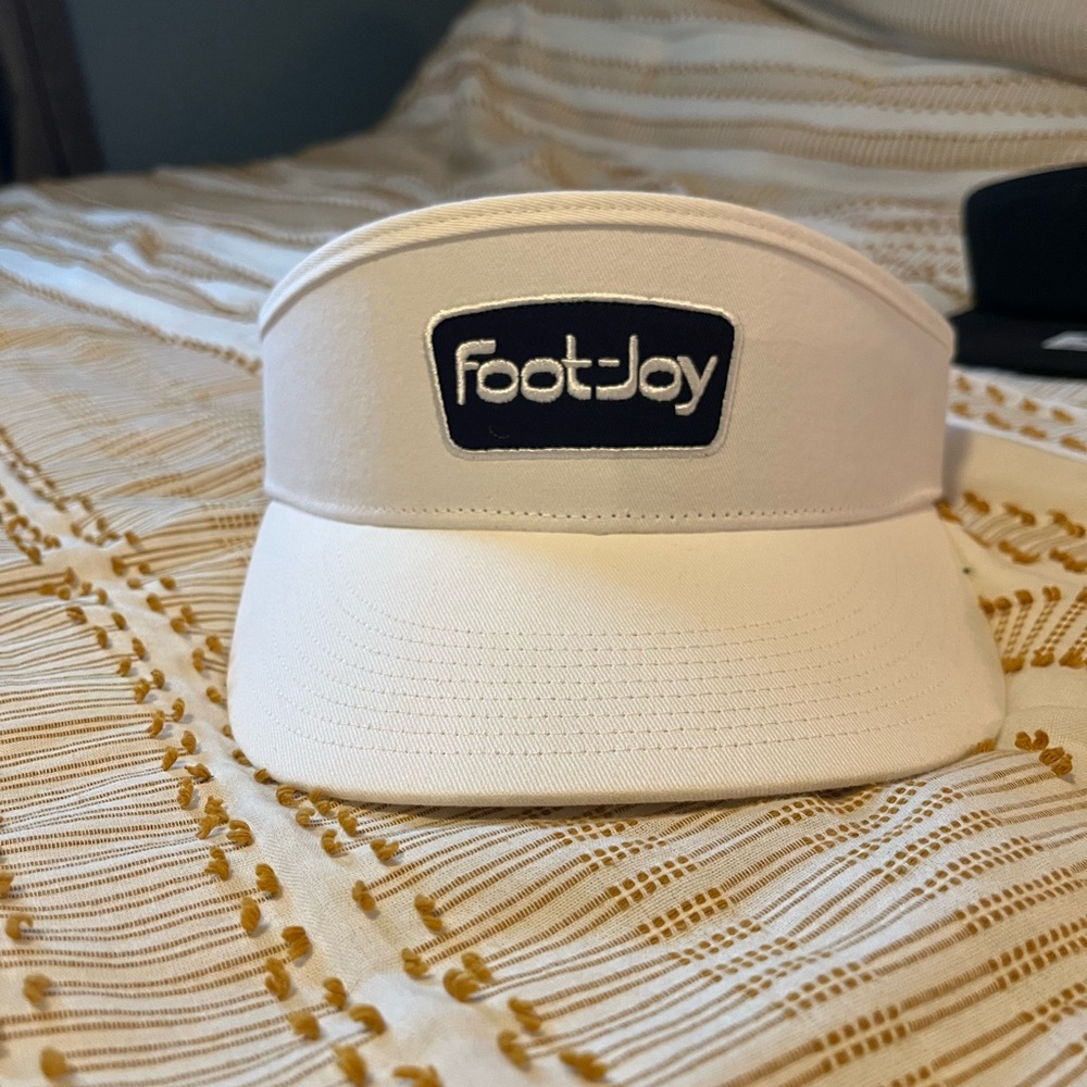 FootJoy Classic White Golf Visor